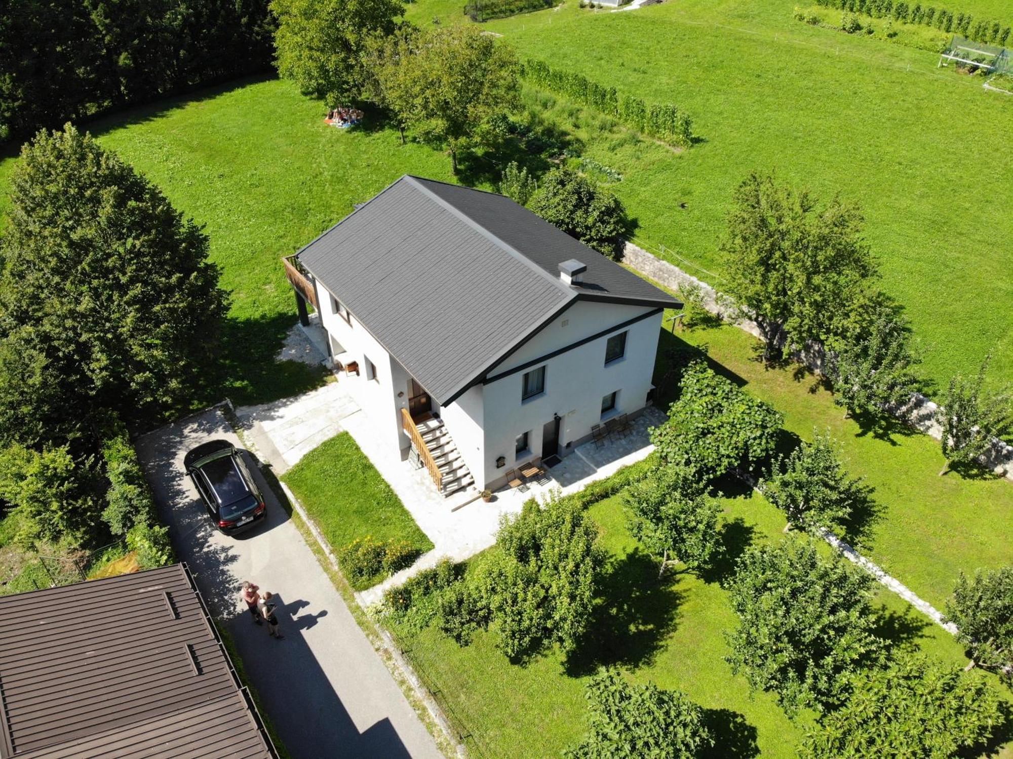 Hisa Smast Holiday home *